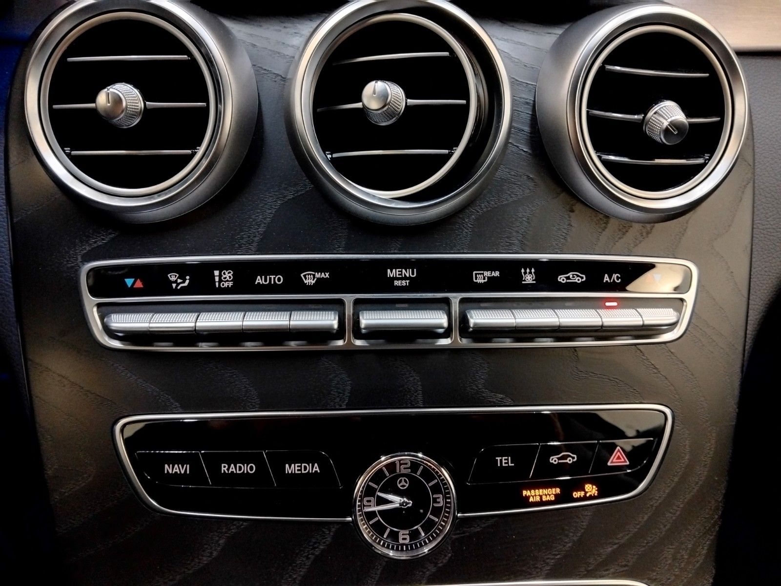Mercedes-Benz C 180 (06/2026, Benzin)