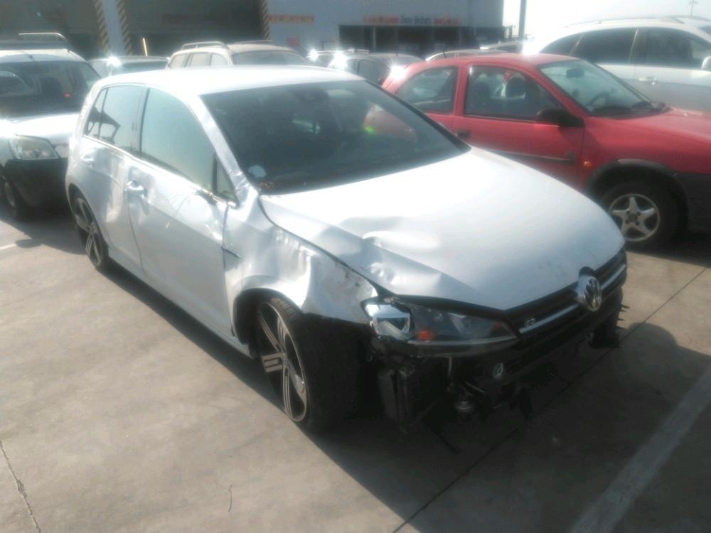 Volkswagen Golf VII Lim. R BMT 4Motion