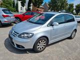 Volkswagen Golf Plus V Comfortline*PDC*Pano*AHK*Scheckheft* - Volkswagen Golf: Pickup