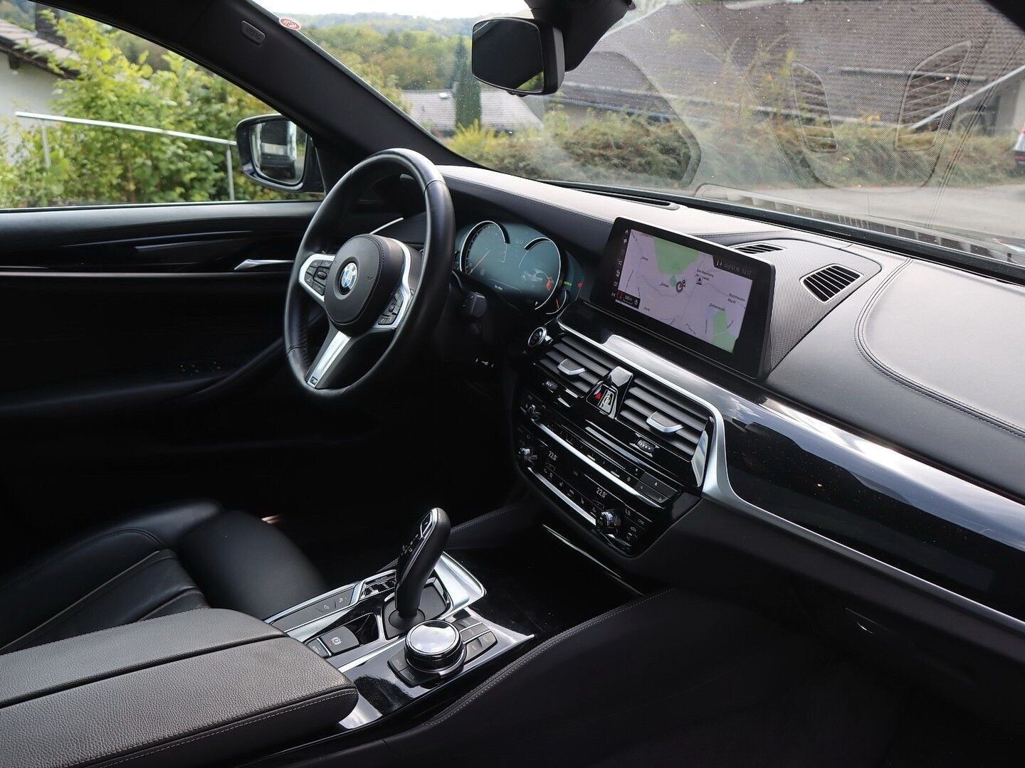 BMW 540i xDrive M Sport VOLL HuD - AHK - 19 LM - S foto 6
