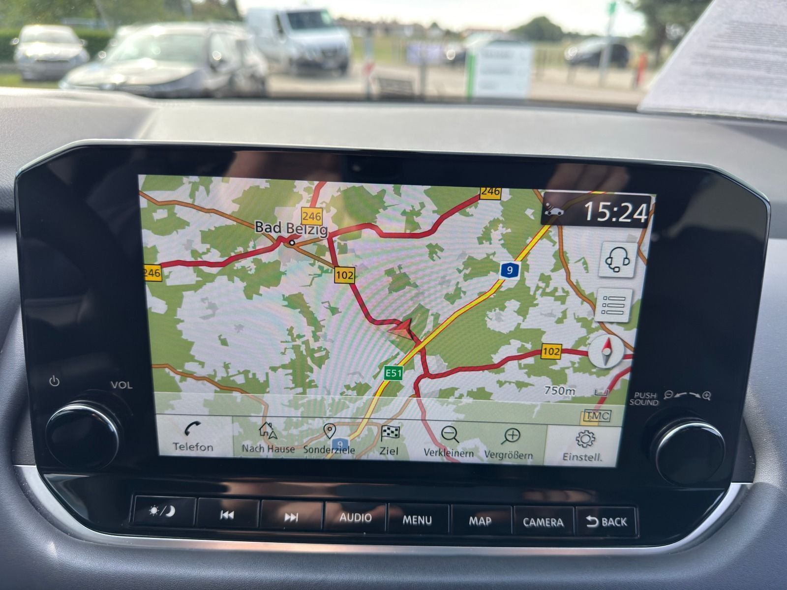 Fahrzeugabbildung Nissan Qashqai 1.3 DIG-T Tekna*AHK*360°Cam*Head-Up*eHec