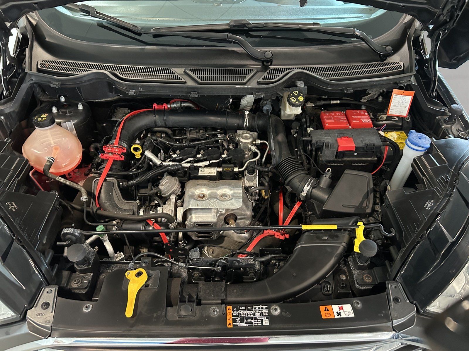 Fahrzeugabbildung Ford EcoSport 1.0 EcoBoost Titanium