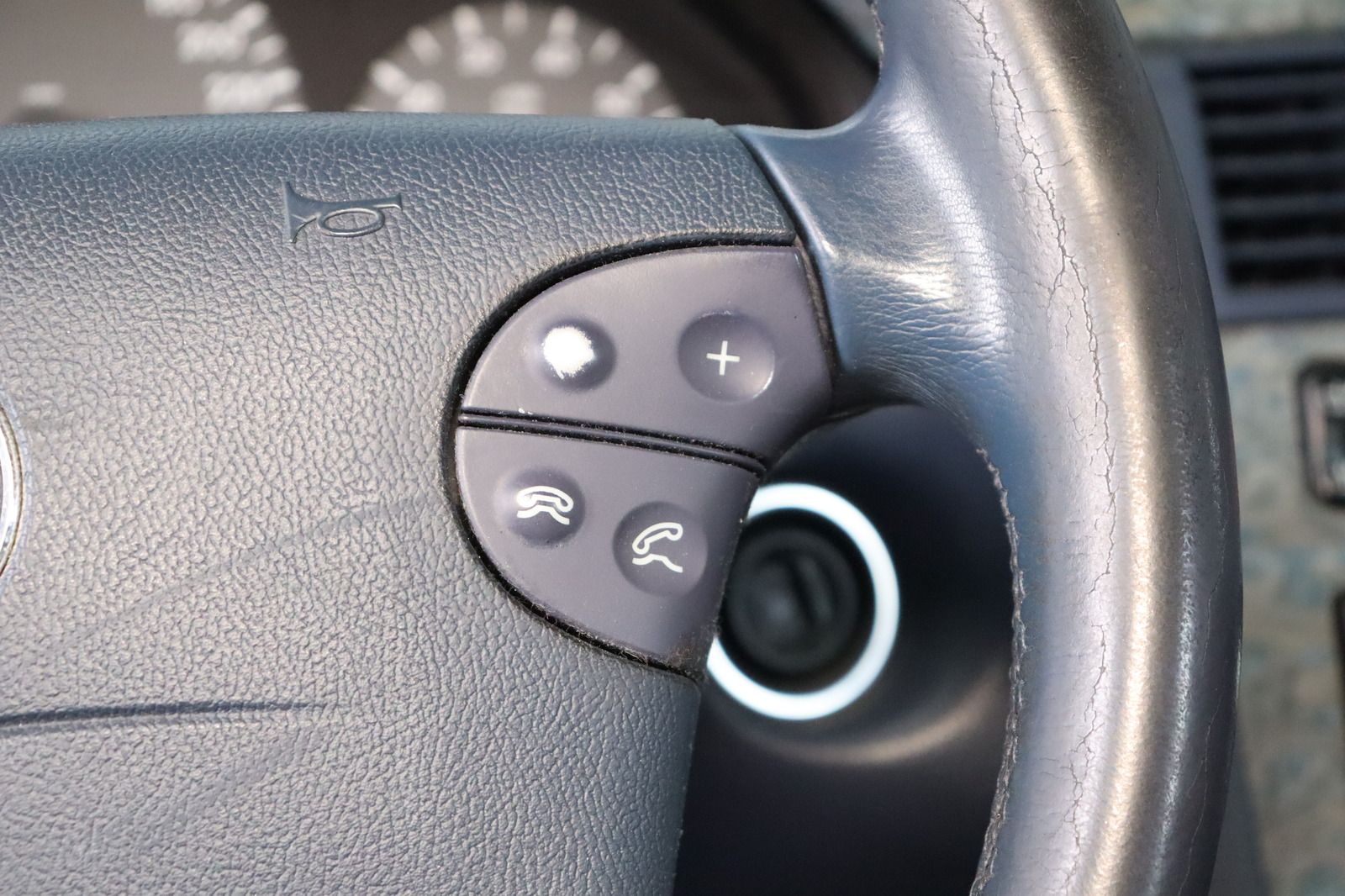 Fahrzeugabbildung Mercedes-Benz E 280 T 4MATIC AVANTGARDE * Xenon * HU/AU 01.27