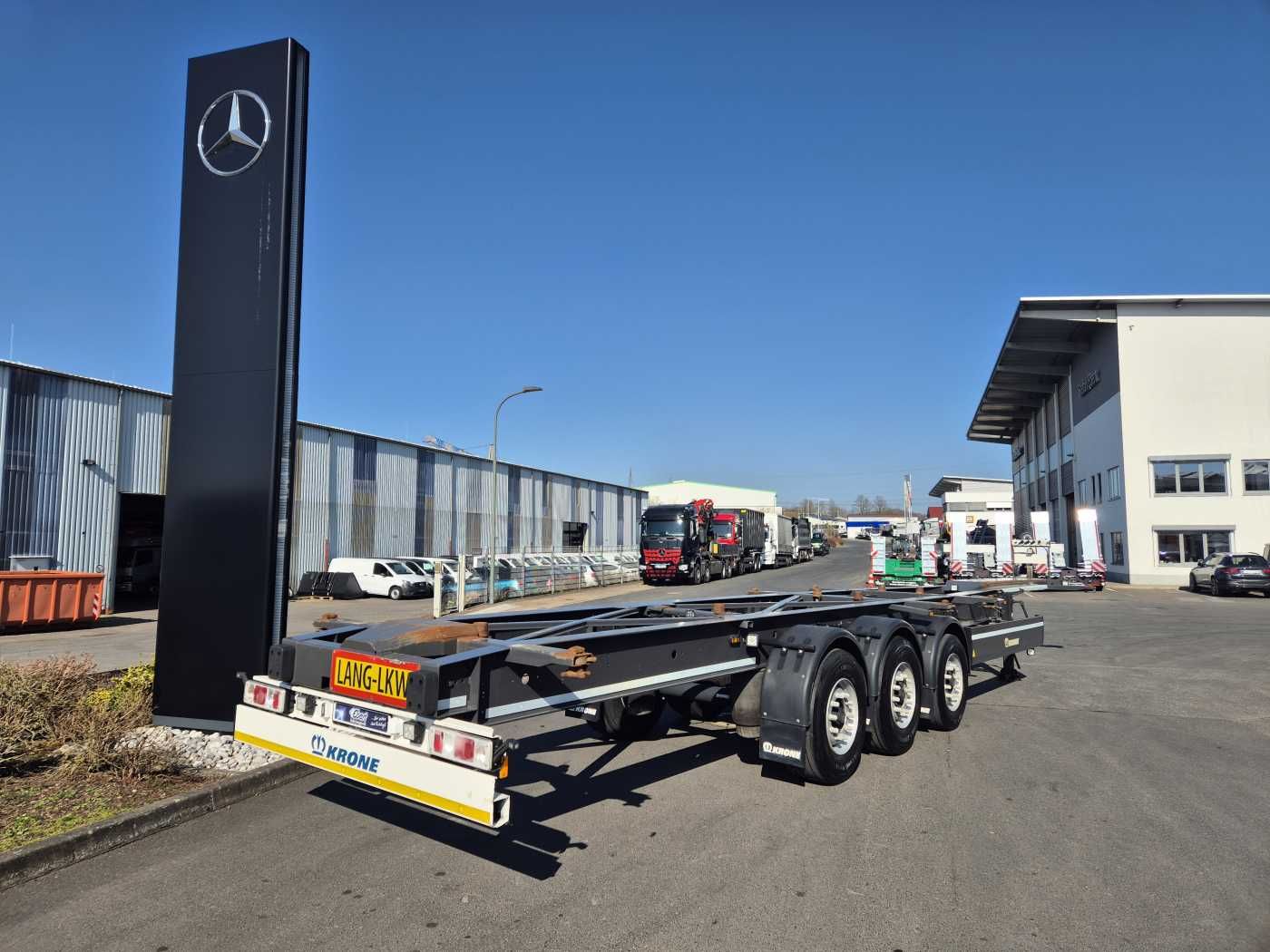 Fahrzeugabbildung Krone SD BDF BPW-Achsen Liftachse mitte Container