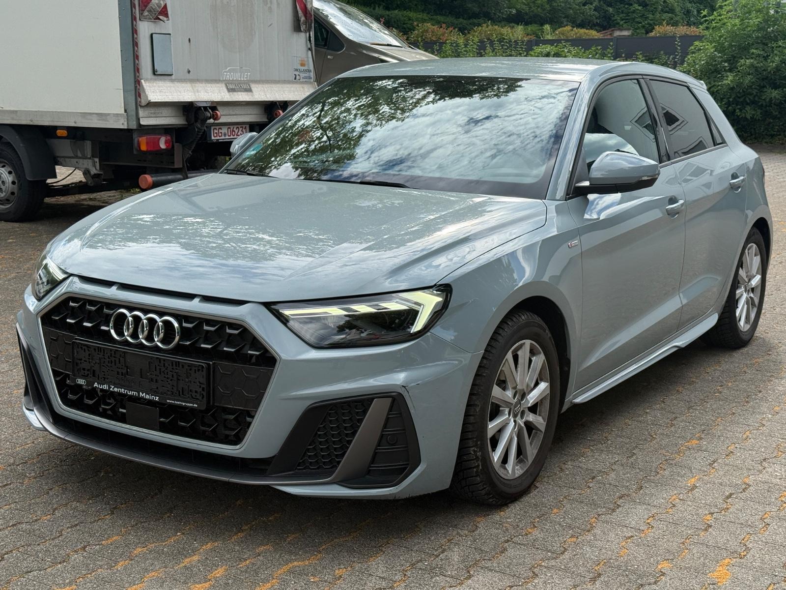 Audi A1 Sportback 30 TFSI S line*NAVI*KAMERA*8-FACH*