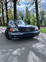 Mercedes-Benz Top SL 300 Oldtimer Neu lackiert , viele Neuteil - Mercedes-Benz SL 300 aus 1992 mit Benzin-Antrieb