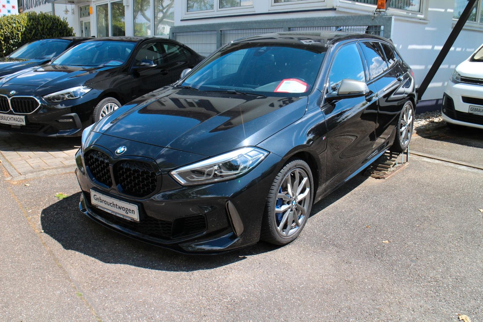 BMW M135i xDrive/M-Aeropak+M-Sportpak/Nav/Leder/LED