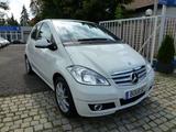 Mercedes-Benz A 160 AVANTGARDE Autom-Klima-67 TKM-Sitzheizung - Mercedes-Benz A-Class mit Benzin-Antrieb: Van