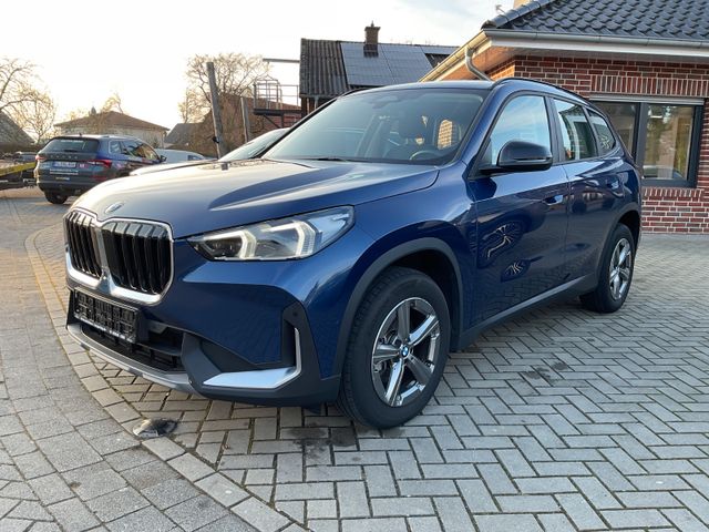 BMW X1 xDrive20d Steptronic,AHK,Navi,LED,Carplay