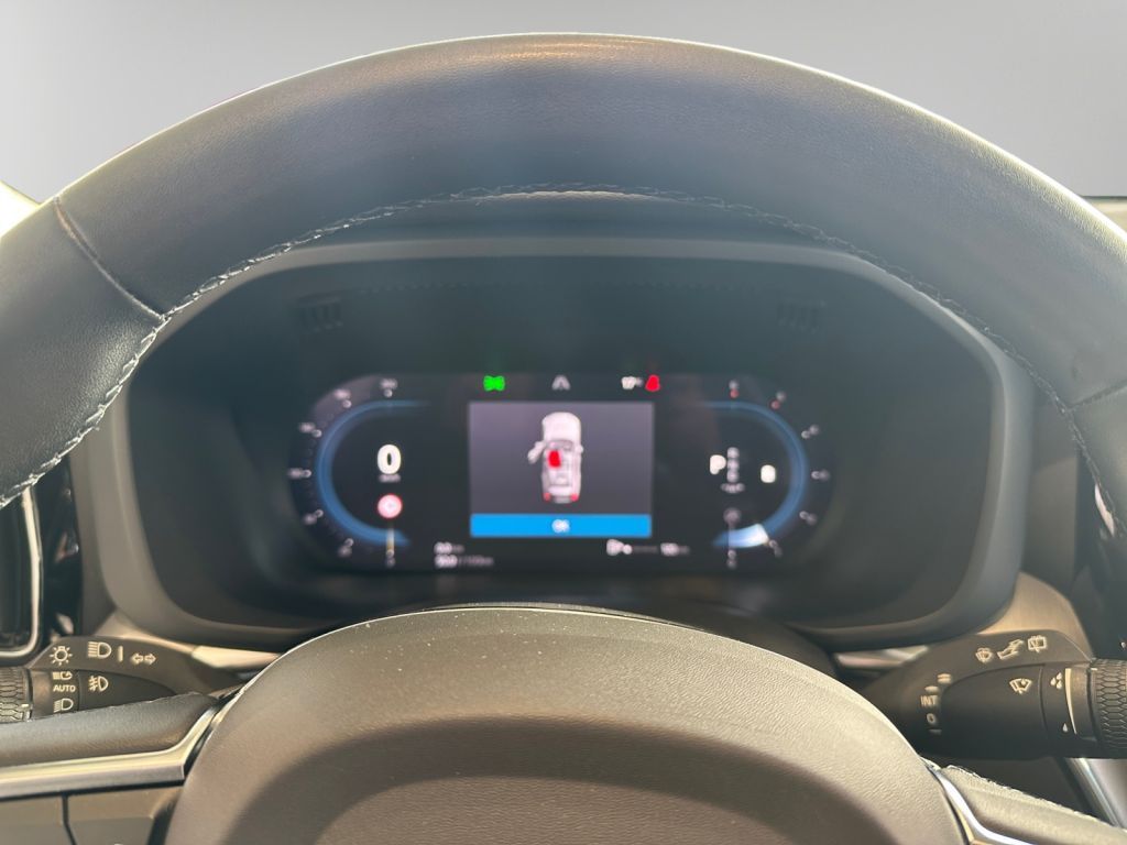 VOLVO XC60 B4 D Core VOLVO XC60 B4 D Core