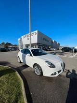 Alfa Romeo Giulietta 1.6 JTDm-2 120 CV Distincti - gebrauchte Alfa Romeo Giulietta aus dem Jahr 2015