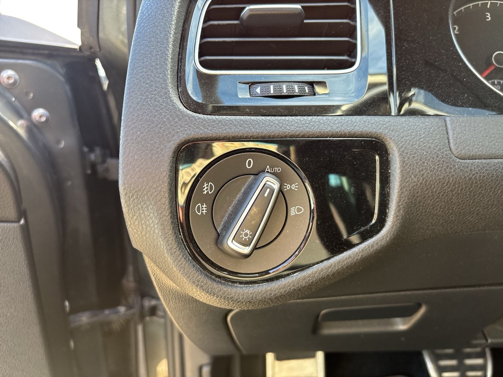 Golf VII 1.6 TDI BMT Sound PDC,NAV,SHZ.