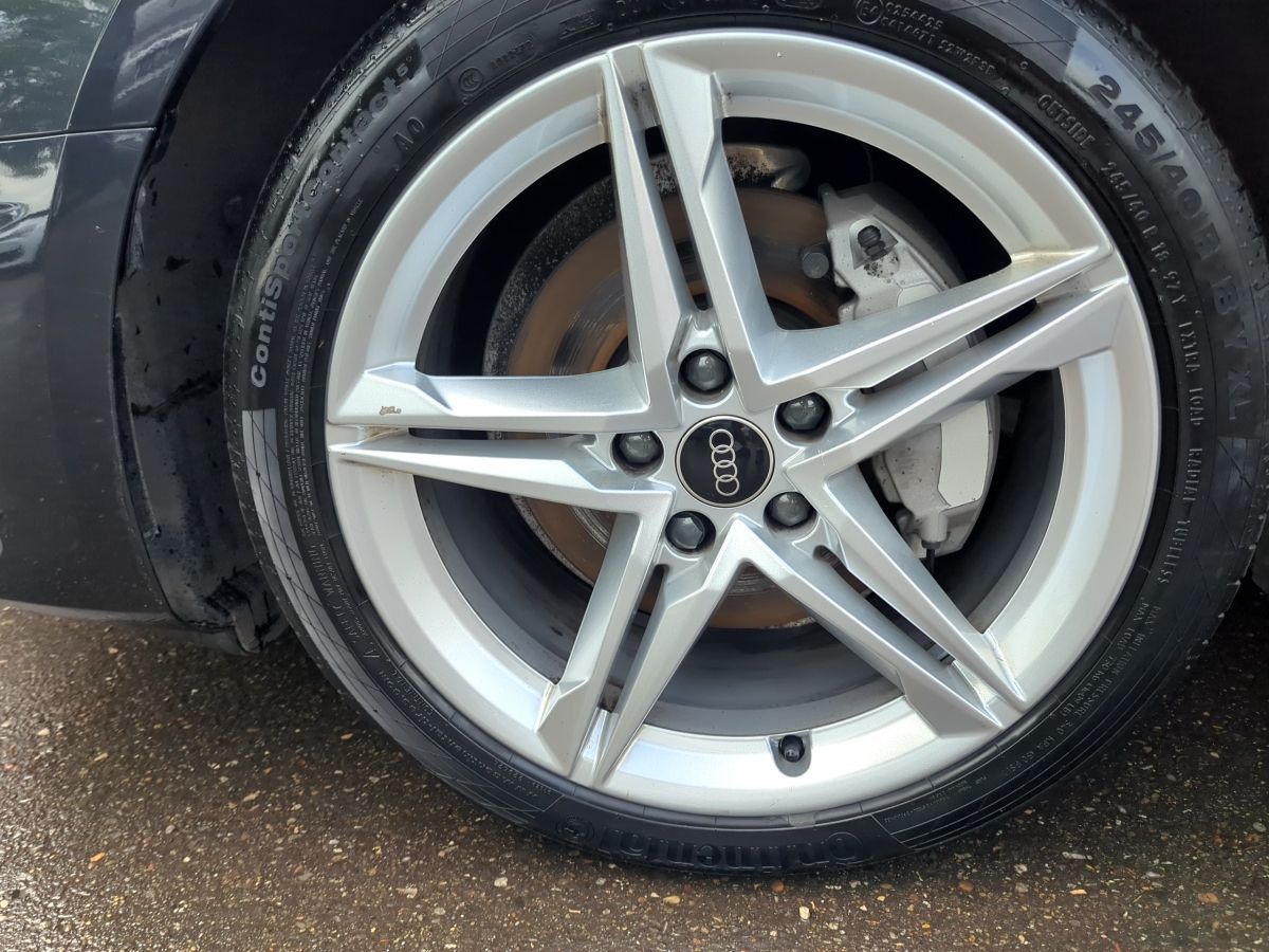 Audi A4 - Bild 12