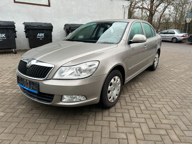 Skoda Octavia Lim. Ambiente / Tüv Neu / Klima