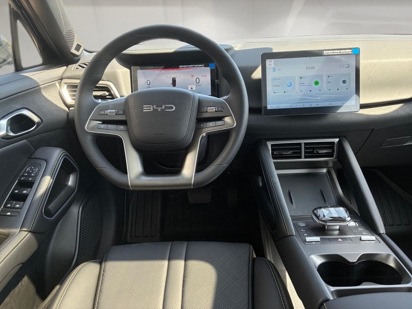 BYD ATTO 2