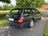 Mercedes-Benz E250td 250d Schiebedach AHK Allwetter W124 S124  - Mercedes-Benz E 250: Blau