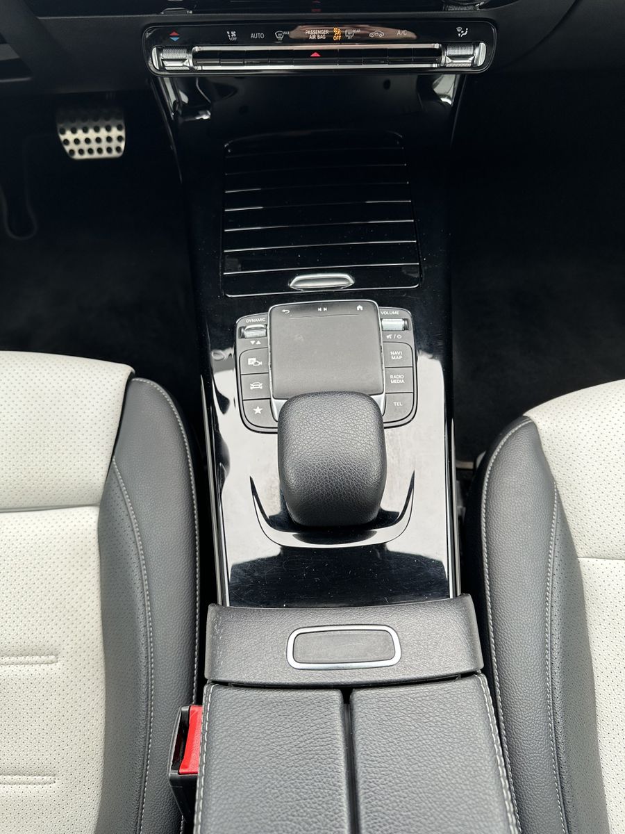 Fahrzeugabbildung Mercedes-Benz CLA 200d Shooting Brake AMG-Line NAV+LED+KAM+ACC
