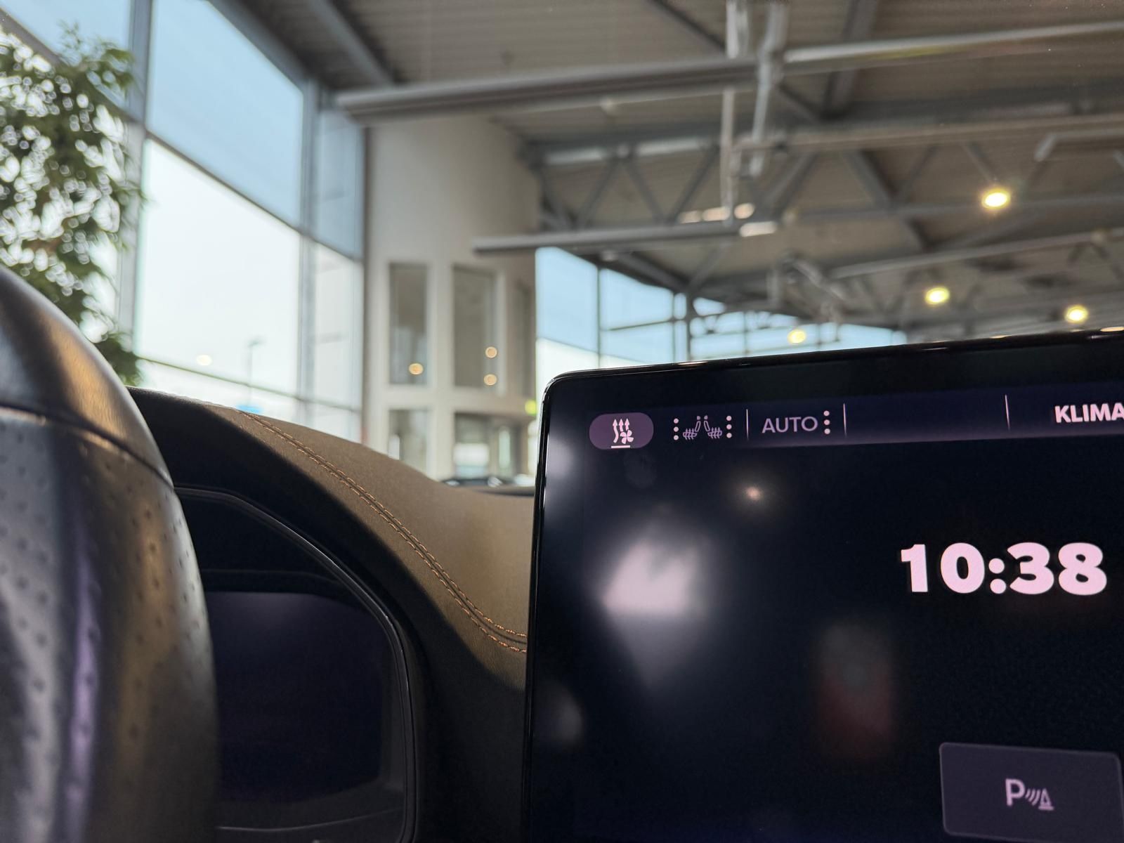 Fahrzeugabbildung CUPRA Formentor VZ e-Hybrid PANO LED NAV SHZ 19"