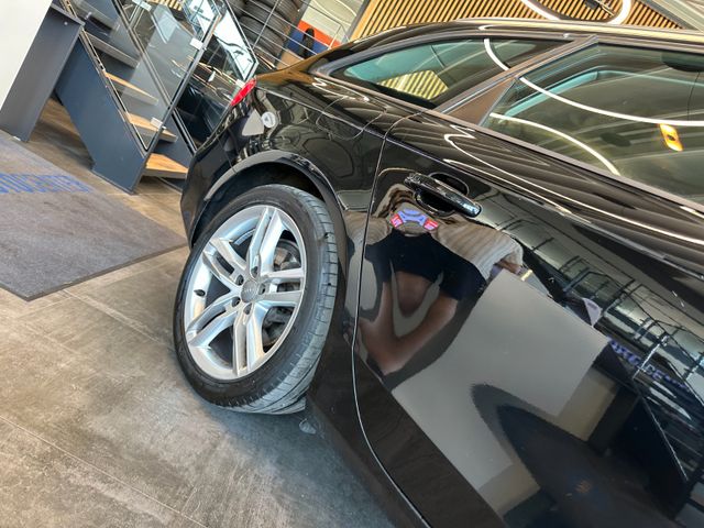 MYAUTOCENTER – Gebraucht- und Jahreswagen mit Werkstattservice in Pfaffenhofen Audi A4 Avant Attraction *BI-XENON*KLIMAAUTOM*ALLRAD*