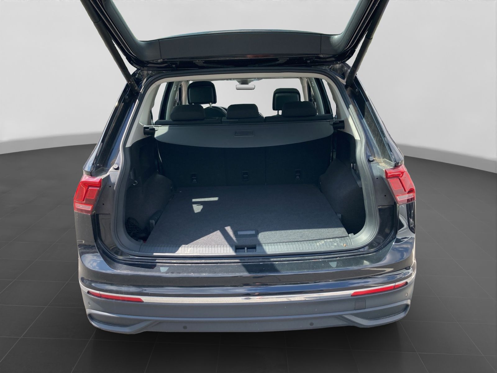 Volkswagen Tiguan Allspace - Bild 17