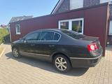 Volkswagen Passat 2.0 TDI DPF DSG 125kW Comfortline Com... - gebrauchte VW Passat aus dem Jahr 2006