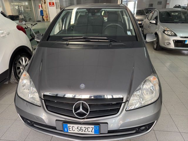 Mercedes-Benz Mercedes-benz A 160 A 160 BlueEFFICIENCY