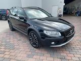 Volvo XC70 D4 Momentum 2WD NAVI, PDC, Leder - Volvo XC70: Schwarz