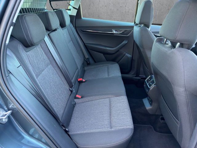 Karoq Style 1.5 TSI DSG LED/AHK/Climatr/Sitzhzg