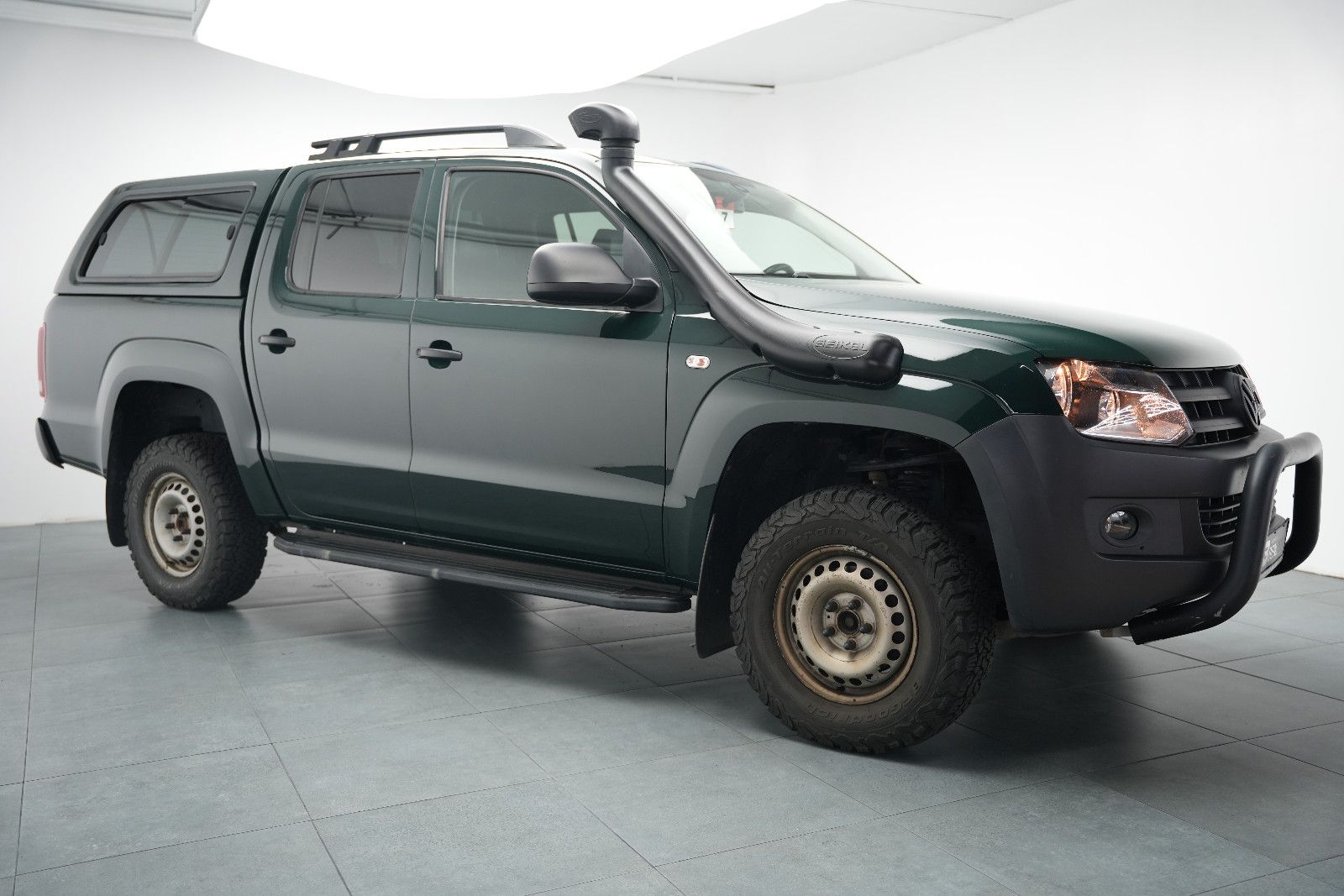 Fahrzeugabbildung Volkswagen Amarok DoubleCab/NAVI/KAMERA/AUTOM/LEDER