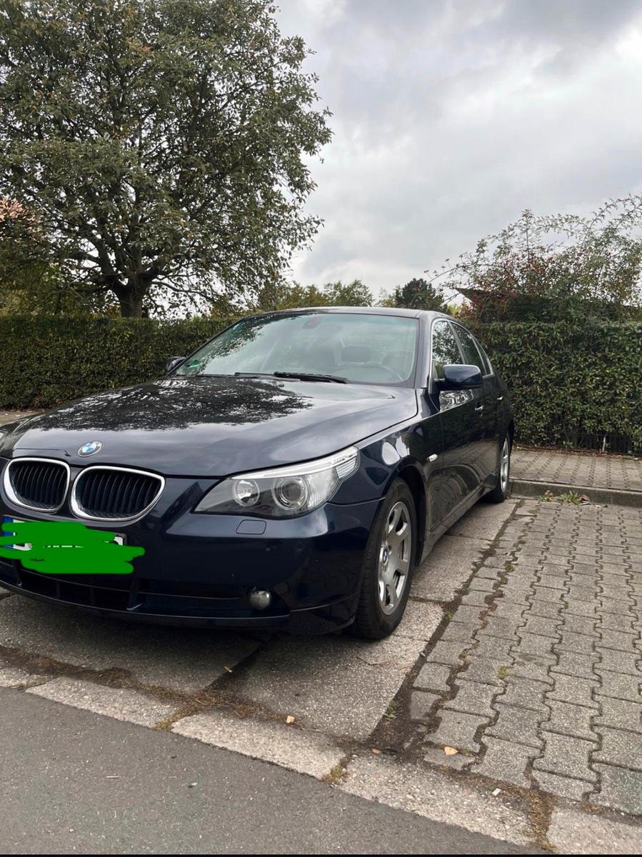 BMW 520