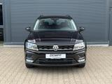 Volkswagen Tiguan Comfortline 4Motion*DSG*AHK*PDC*SHZ*2.Hd* - Volkswagen Tiguan mit Diesel-Antrieb: Schwarz, Bordcomputer