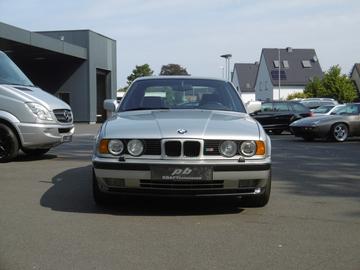 صورة 3 لـ 1991 BMW M5