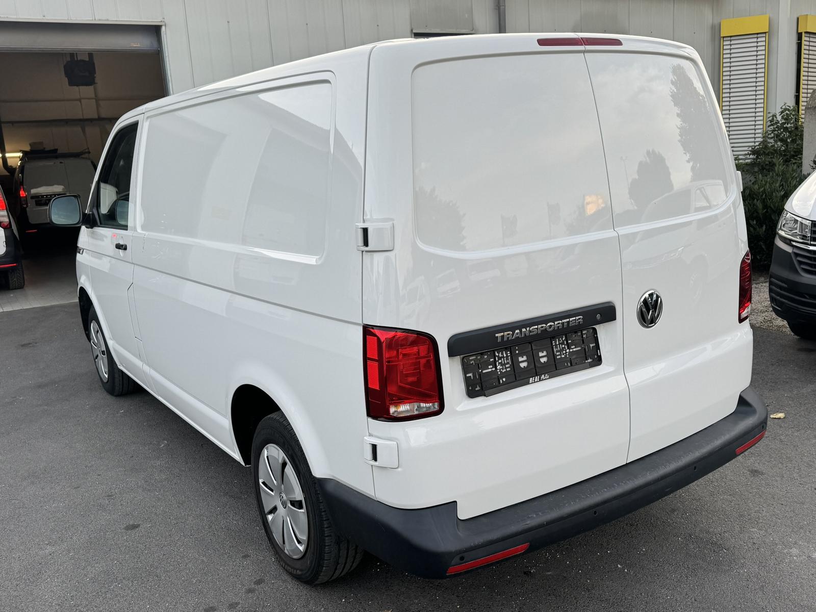 Volkswagen T6 Transporter 6.1 Kasten TDI Tempomat*Klima*PDC
