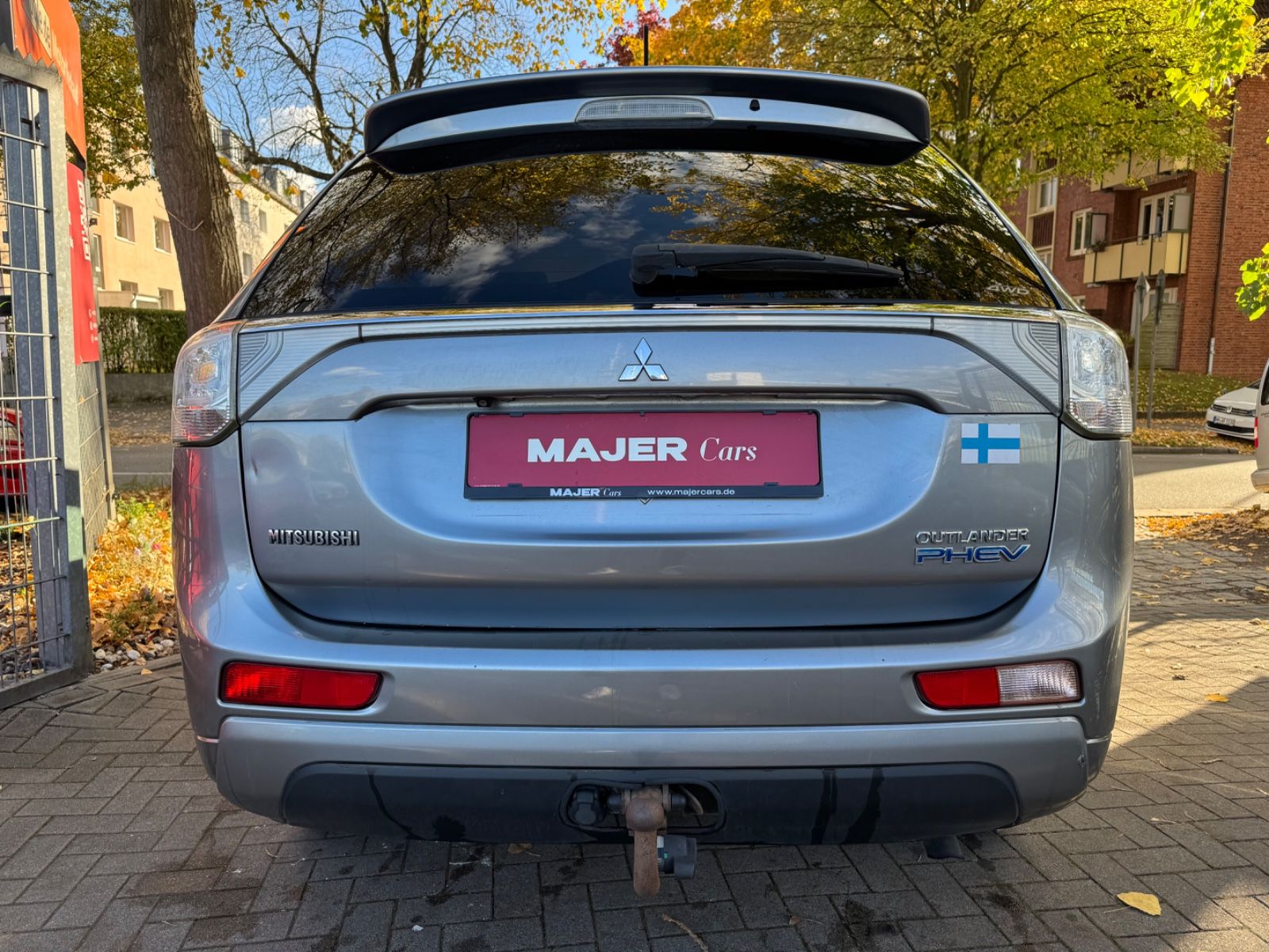 Fahrzeugabbildung Mitsubishi Outlander PHEV Intense 4WD*KEYLESS*KAMERA