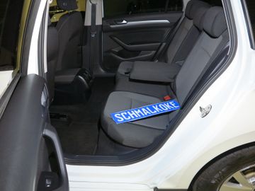 Volkswagen Passat Variant - 5