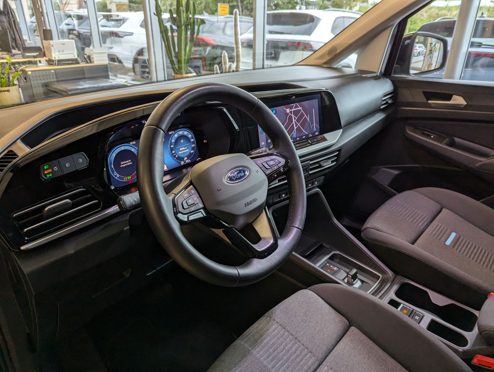 FORD Tourneo Connect L2 Active 7-Sitz Bi-LED Pano AHK - Image 22