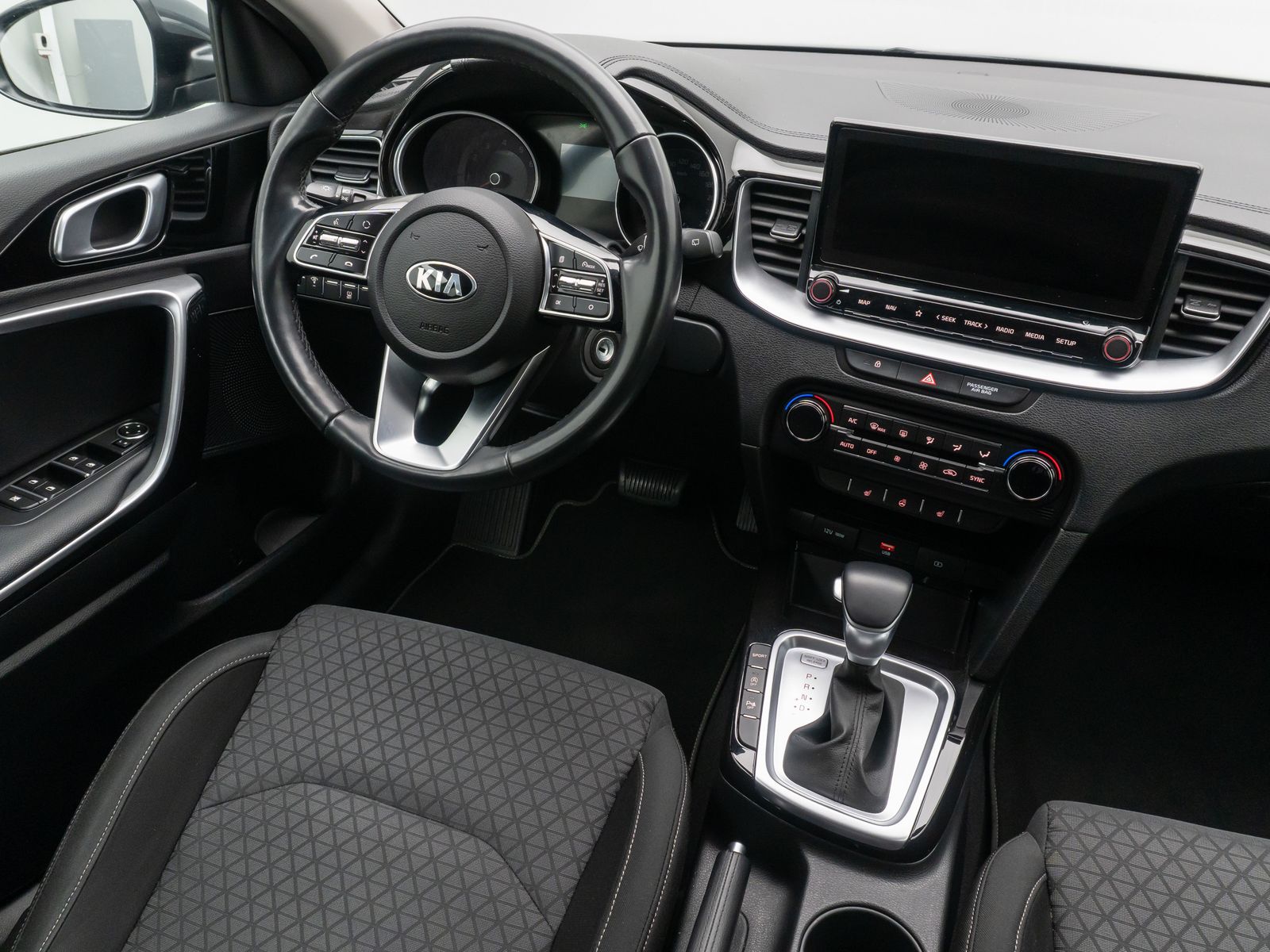 Fahrzeugabbildung Kia Ceed Vision Kamera Tempomat Navi Komfort DAB LM