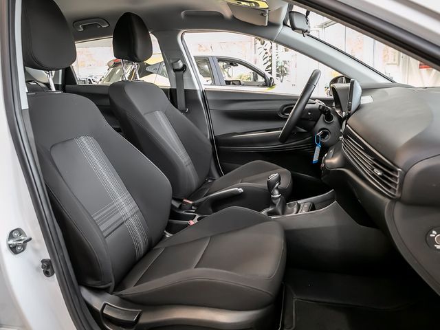 Hyundai Bayon Select 2WD Kamera Notrufsystem Navi BC