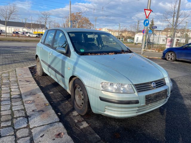 Fiat Stilo 1.8 16V Dynamic *1.Hand*Klima*Ahk*ZV*