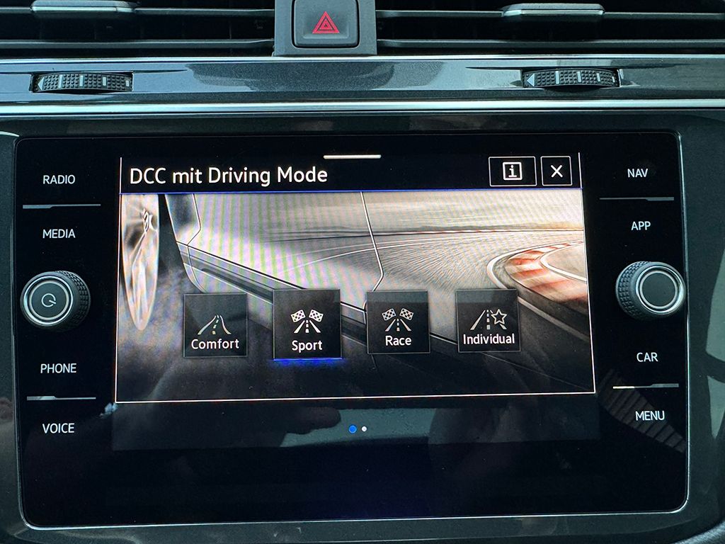 Tiguan R 2.0 TSI 4MOTION *H&K*PANO*MATRIX*
