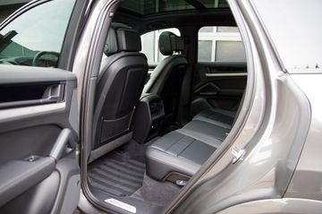 Porsche Cayenne*Luft,ACC,Pano,Beifahrerdisplay,BOSE,360°