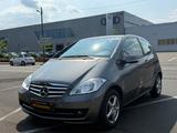 Mercedes-Benz A 160 A -Klasse A160,KLIMA ,GARANTIE ,SCHECKHEFT - Mercedes-Benz A 160 in Düsseldorf