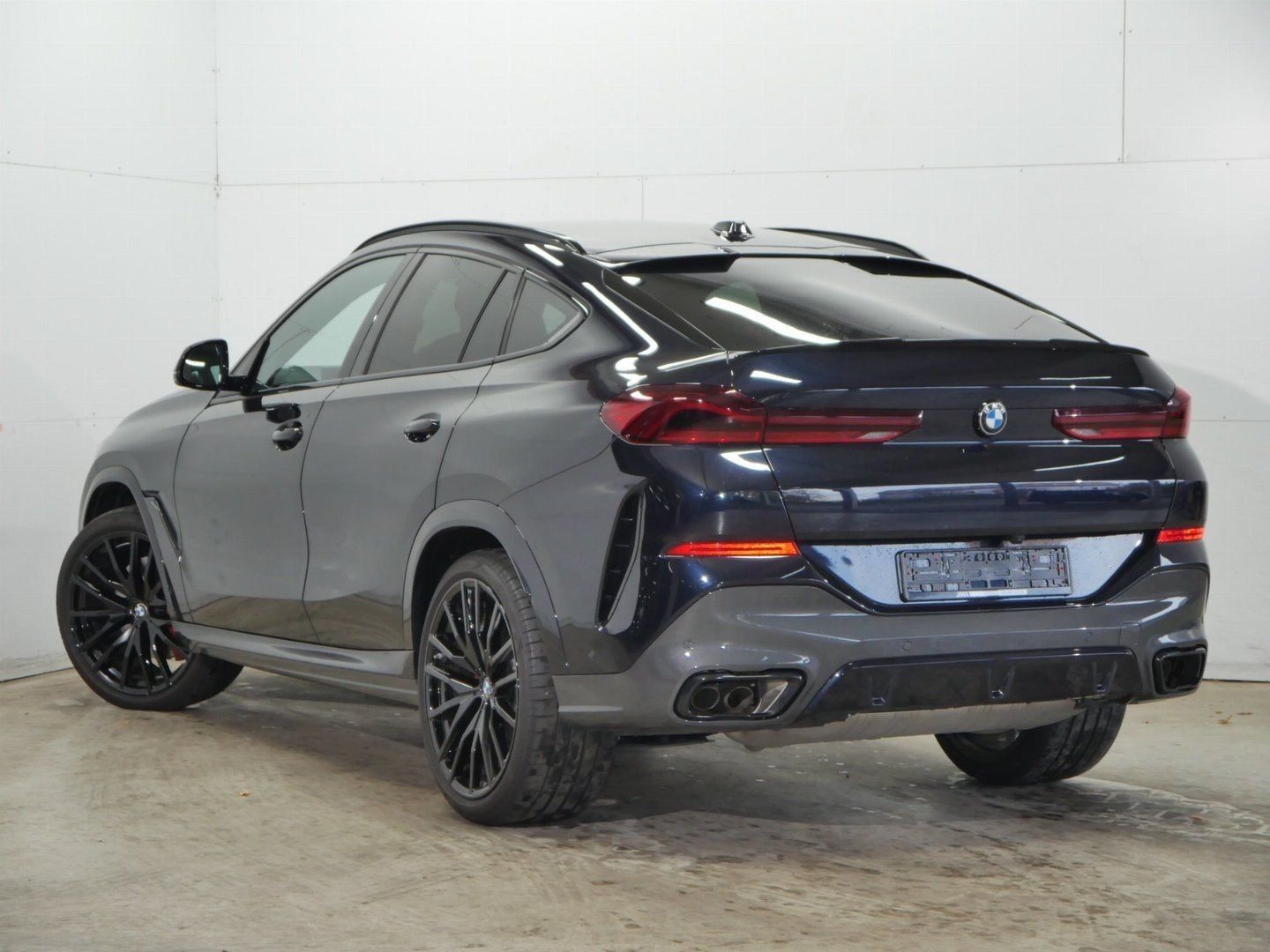 Fahrzeugeinzelansicht 14 Fahrzeugabbildung BMW X6 xDrive40i M Sport Pro Gestiksteuerung HK HiFi