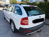 Skoda Octavia Combi 2.0 FSI 4x4 Scout ALLRAD 1.HD - Skoda Octavia: Fsi