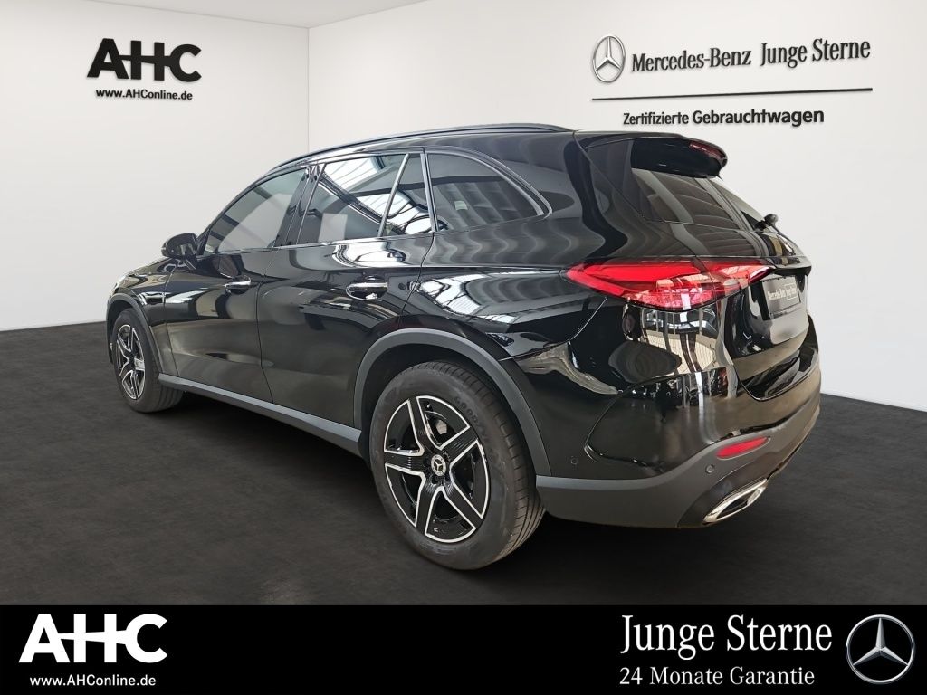 Fahrzeugabbildung Mercedes-Benz GLC 200 4M AMG Night Distronic+ AHK Pano Sitzkl.