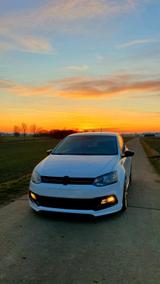 Volkswagen VW Polo Style Sondermodell mit R Line Optik - Volkswagen Polo: Coupe
