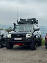 Mitsubishi Pajero - Mitsubishi Pajero aus 2007 mit Diesel-Antrieb