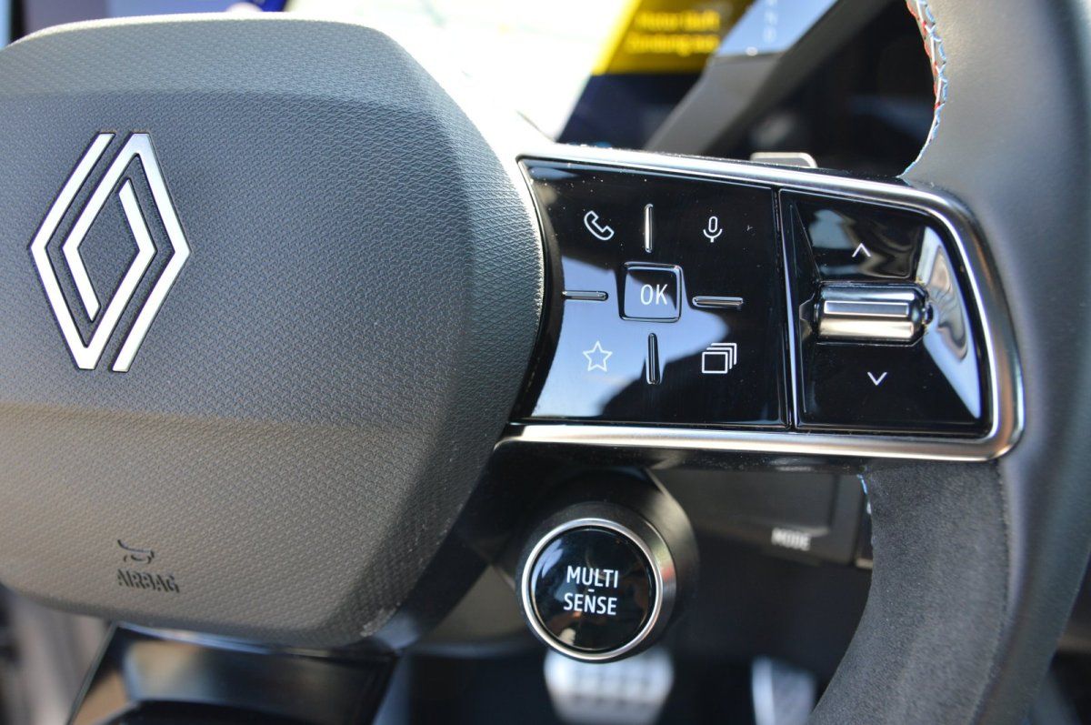 Fahrzeugabbildung Renault Espace VI   Esprit Alpine E-Tech Hybrid Panorama