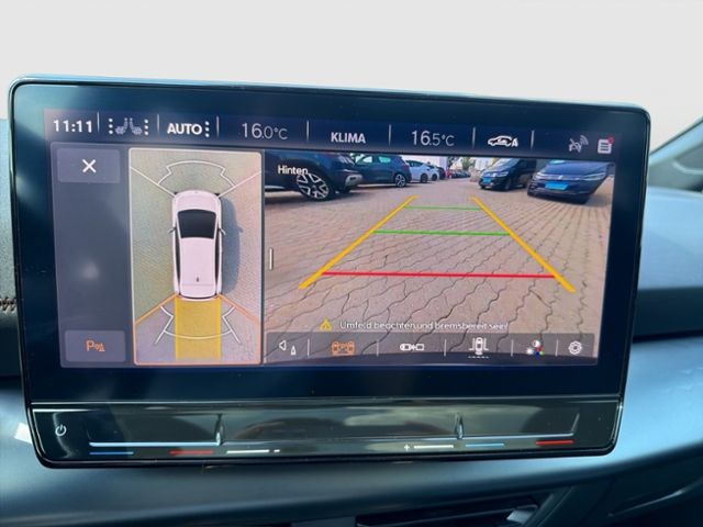 Born 58kWh HEAD UP PANO WÄRMEPUMPE AREA VIEW lLE