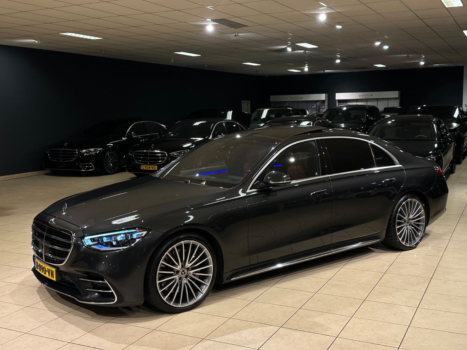 Mercedes-Benz S 400d 4MATIC LANG AMG/3xTV/MASSAGE/2-HAND/TOP!!
